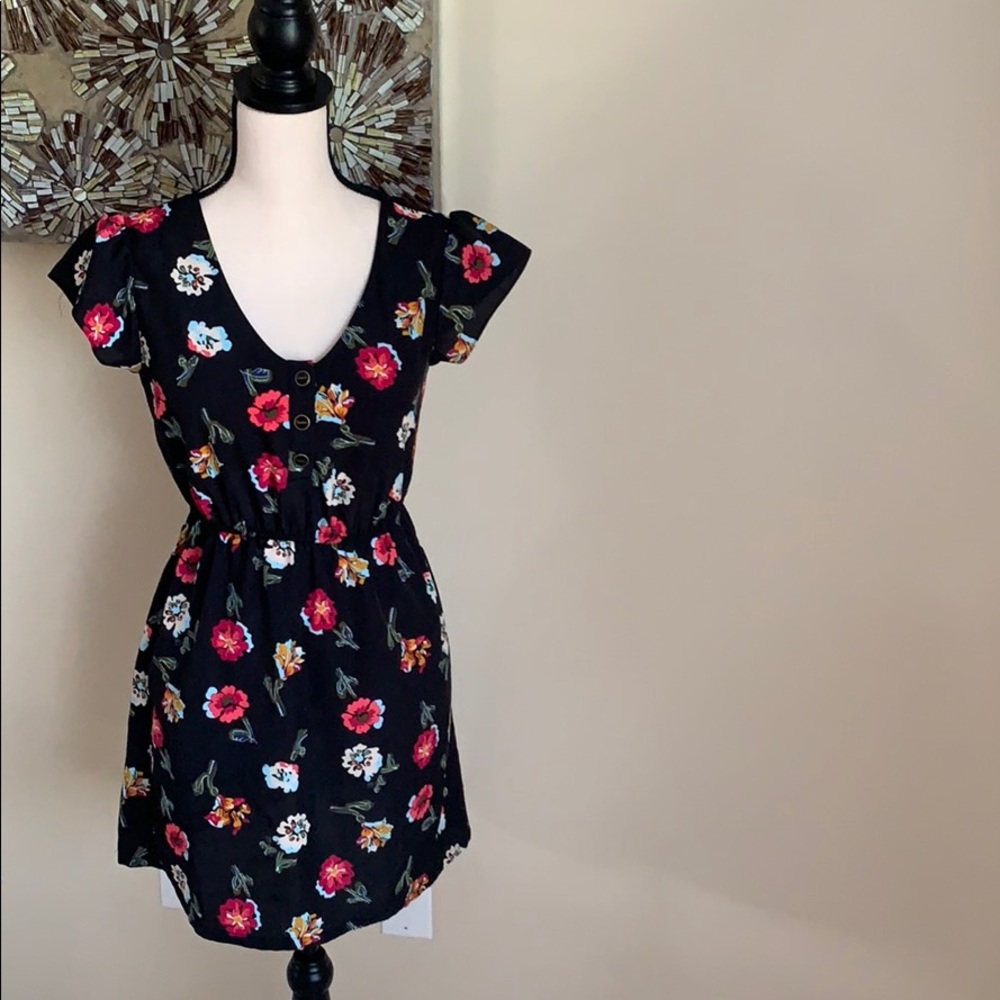 Tucker floral dress